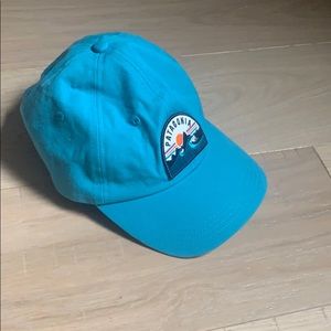 ✨rare✨ teal NWOT teal Patagonia cap
